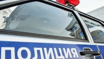 В Нововаршавском районе полицейские задержали подозреваемого в открытом хищении денег у пенсионера
